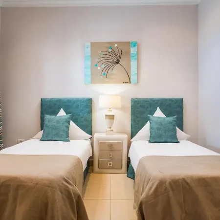 Casa Marbella Sanjuan Batista アパート *