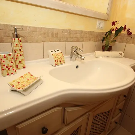 Casa Marbella Sanjuan Batista 아파트 *