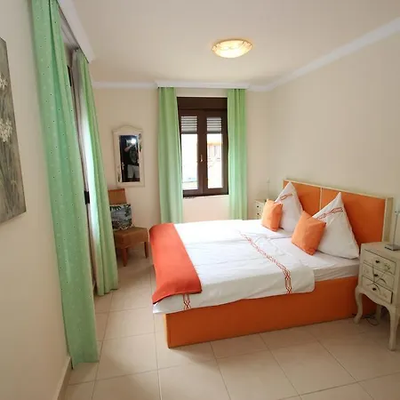 Casa Marbella Sanjuan Batista
