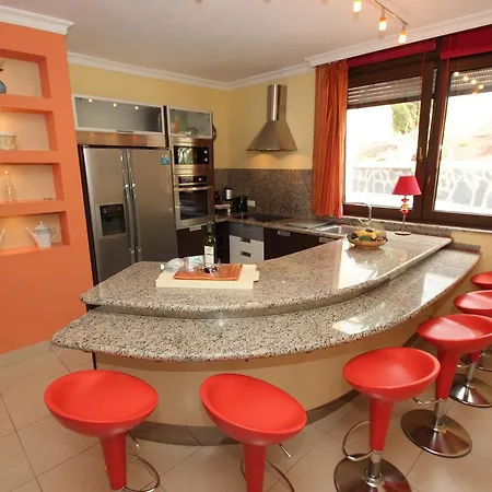 Casa Marbella Sanjuan Batista 아파트 기아데이소라